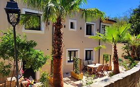 Villa Riviera